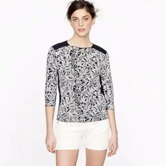 J. CREW Womens Navy Embroidered Floral 3/4 Sleeve Top Size SMALL NWT $98 - Picture 1 of 10